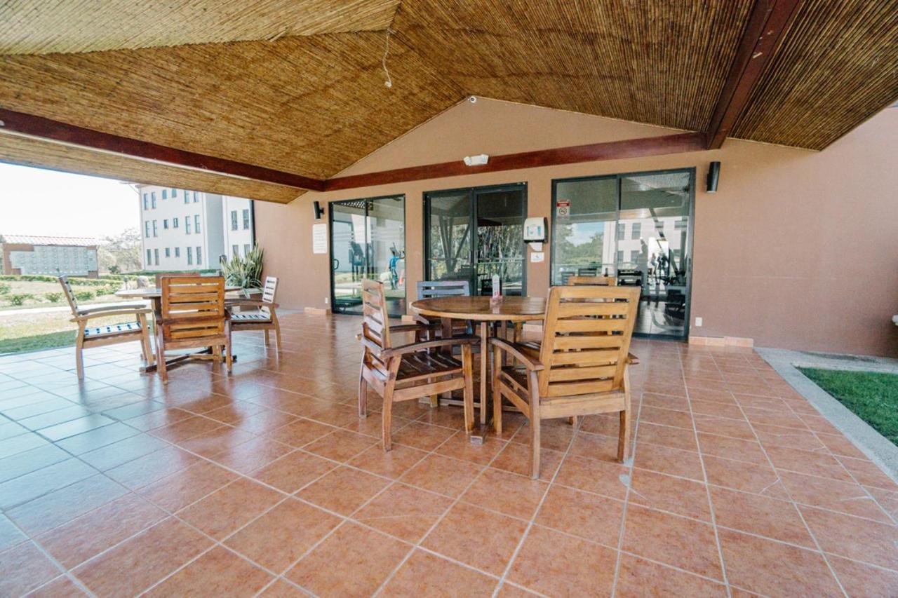 Apartamento Ganesha Liberia Santa Ana  Bagian luar foto