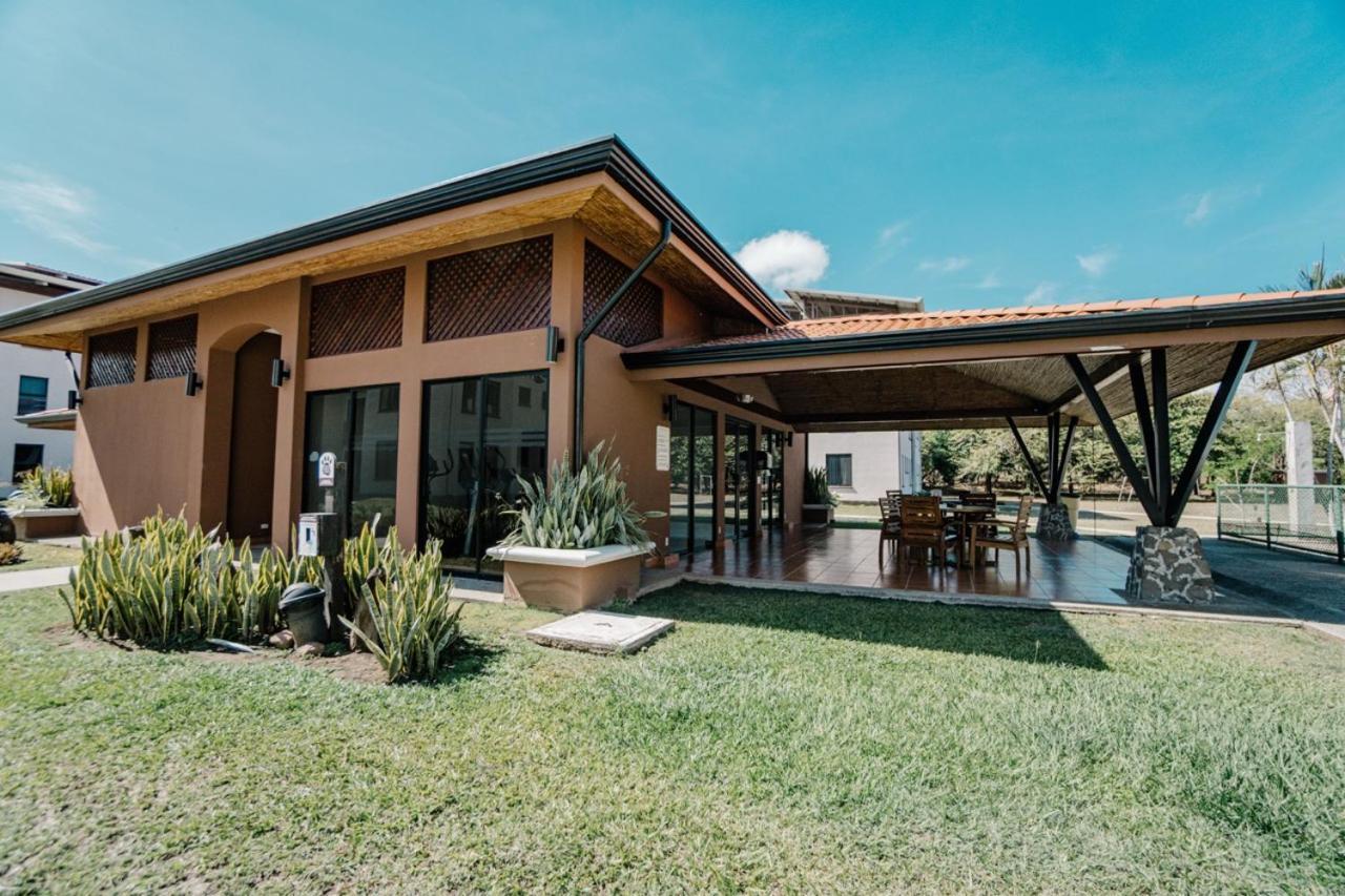 Apartamento Ganesha Liberia Santa Ana  Bagian luar foto