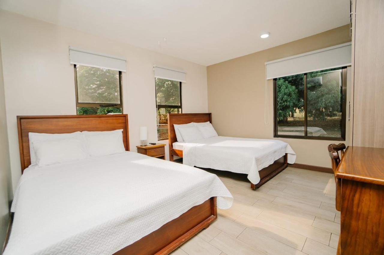 Apartamento Ganesha Liberia Santa Ana  Bagian luar foto
